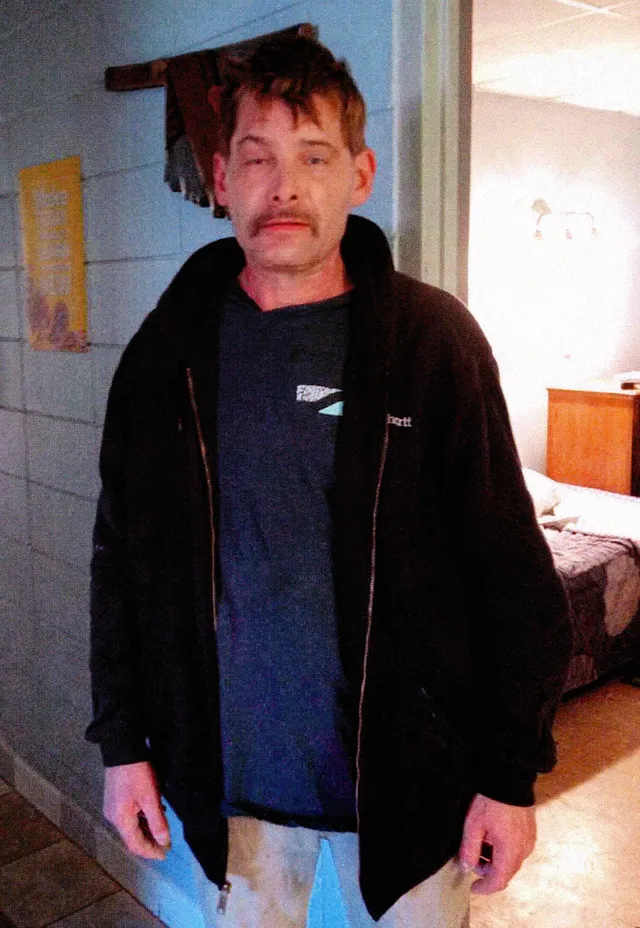 Earlier photo of Kenneth Wayne Yerton